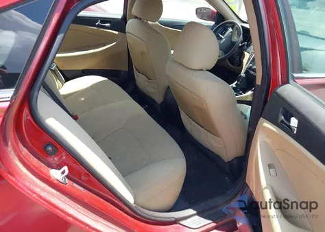 2013 Hyundai Sonata Gls z USA, uszkodzony, nr VIN 5NPEB4AC0DH600493